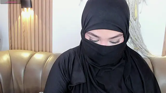 Snapshot of Salma_Haleem chatting on 3, 3, 2026 Salma Haleem online show from 3, 3, 2026