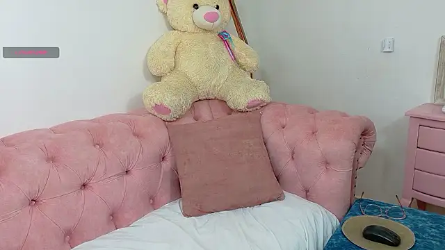 Ashley Jonness  online show from 11, 3, 2026