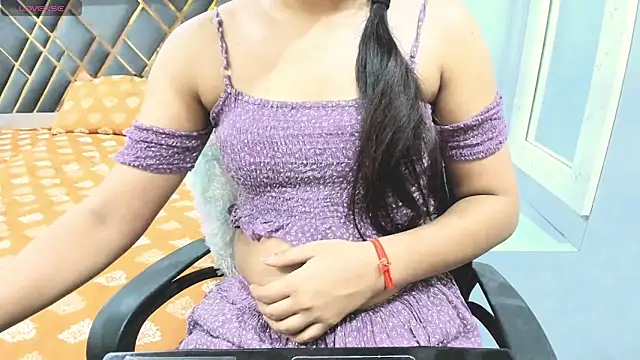 SexyTeenO online show from 2, 2, 2026