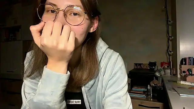 Snapshot of Miaaa_Moon chatting on 11, 2, 2026 Miaaa Moon online show from 11, 2, 2026