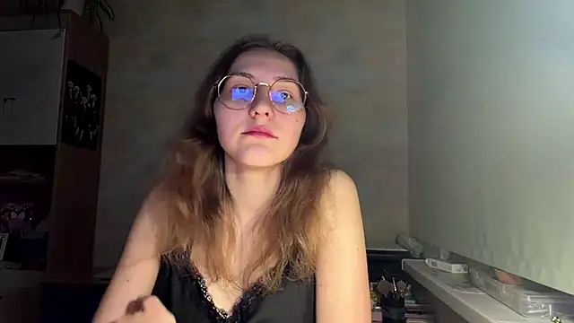 Miaaa Moon online show from 1, 6, 2026