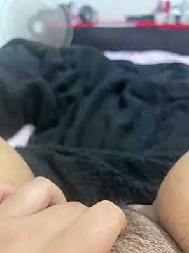 Snapshot of Camila1545 chatting on 8, 3, 2026 Camila1545 online show from 8, 3, 2026