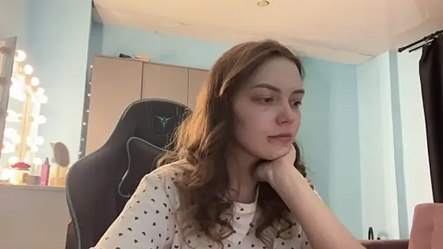 AndreeMerryman online show from 7, 3, 2026