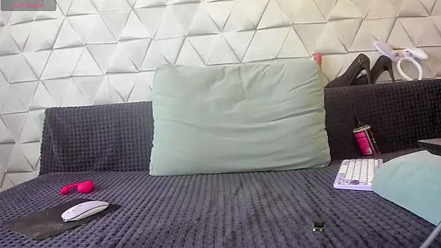 Kristinsweet online show from 24, 2, 2026