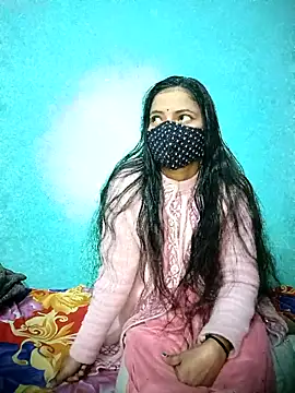 18 year old girl online show from 11, 2, 2026