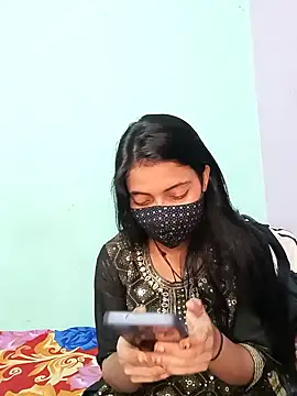 18 year old girl online show from 9, 4, 2026