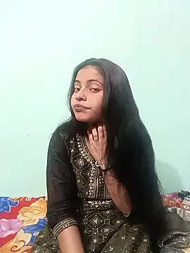 18 year old girl online show from 25, 2, 2026