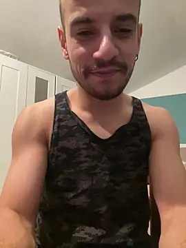 Snapshot of alessand180521 chatting on 14, 2, 2026 alessand180521 online show from 14, 2, 2026