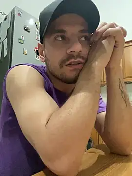 Snapshot of alessand180521 chatting on 11, 2, 2026 alessand180521 online show from 11, 2, 2026