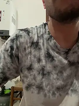 Snapshot of alessand180521 chatting on 24, 2, 2026 alessand180521 online show from 24, 2, 2026