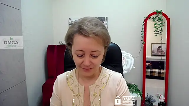 Snapshot of MONA_W chatting on 19, 4, 2026 MONA W online show from 19, 4, 2026