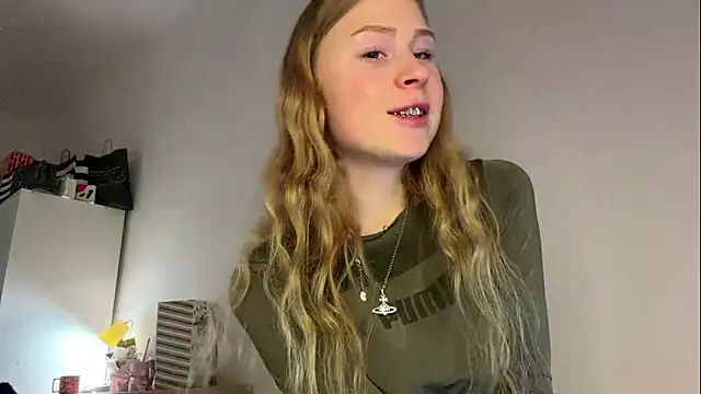 Snapshot of Flexiblegirl chatting on 22, 2, 2026 Flexiblegirl online show from 22, 2, 2026