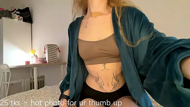 Snapshot of Flexiblegirl chatting on 13, 2, 2026 Flexiblegirl online show from 13, 2, 2026