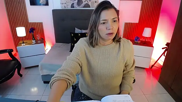 milfsecret69 online show from 29, 5, 2026