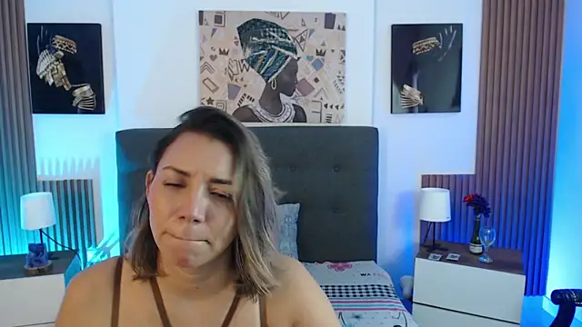 milfsecret69 online show from 15, 5, 2026