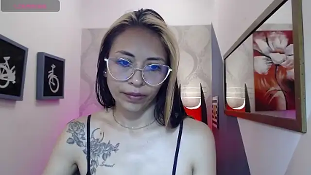 Liaaa Seraaph online show from 3, 2, 2026