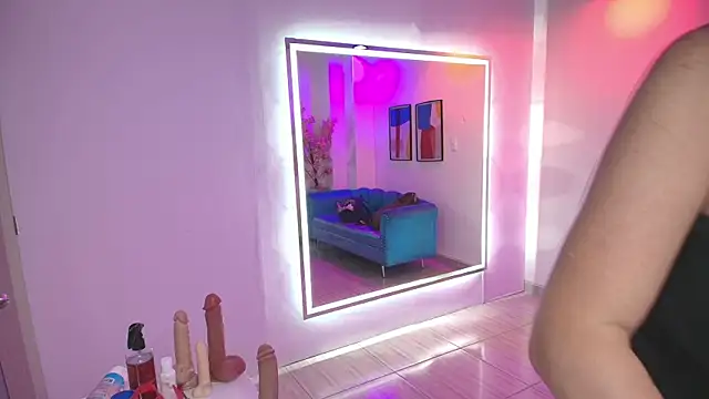 Madame scarlett online show from 26, 3, 2026