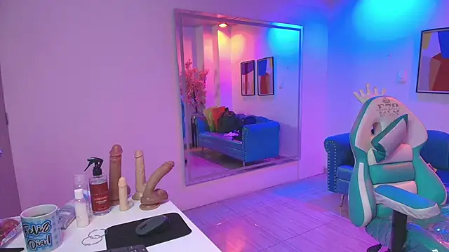 Madame scarlett online show from 6, 4, 2026