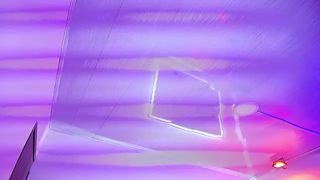 Madame scarlett online show from 6, 3, 2026