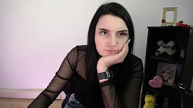 Snapshot of TurnMe_On chatting on 11, 2, 2026 TurnMe On online show from 11, 2, 2026