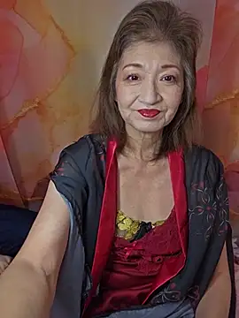 Snapshot of URAN429 chatting on 4, 6, 2026 URAN429 online show from 4, 6, 2026