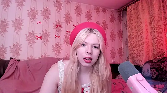 Cutie Bambi online show from 5, 3, 2026