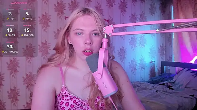 Cutie Bambi online show from 21, 7, 2026