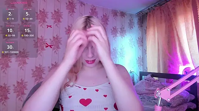 Cutie Bambi online show from 27, 7, 2026