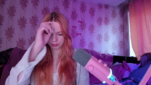 Cutie Bambi online show from 13, 5, 2026
