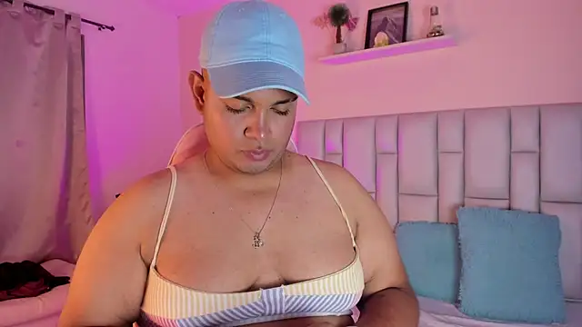 Snapshot of jay_kross1 chatting on 14, 2, 2026 jay kross1 online show from 14, 2, 2026