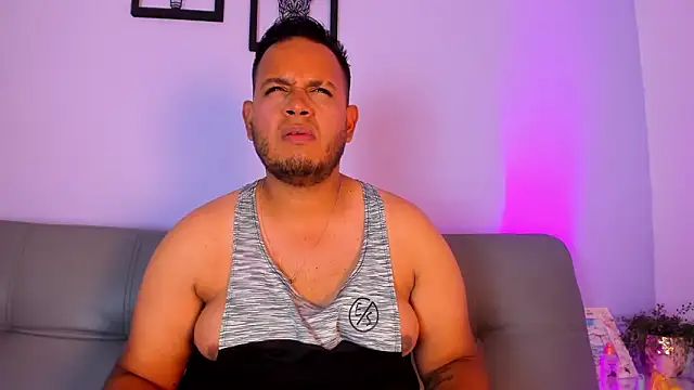 Snapshot of jay_kross1 chatting on 1, 2, 2026 jay kross1 online show from 1, 2, 2026