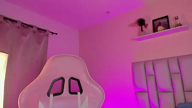 Snapshot of jay_kross1 chatting on 17, 2, 2026 jay kross1 online show from 17, 2, 2026