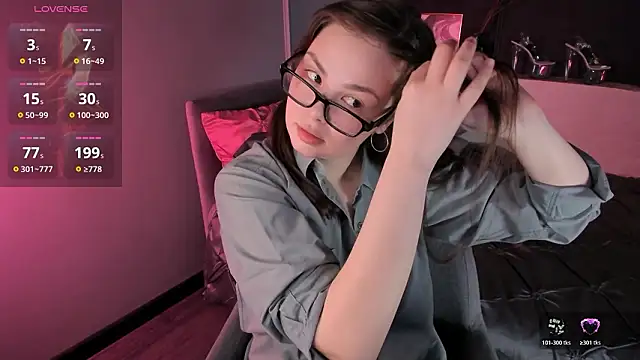 Maykinkya online show from 10, 3, 2026