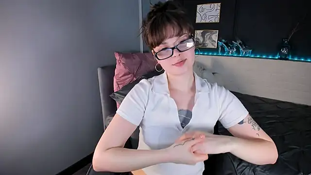 Maykinkya online show from 26, 3, 2026