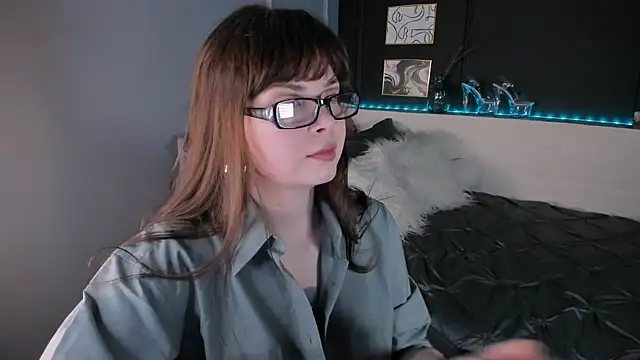 Maykinkya online show from 25, 3, 2026