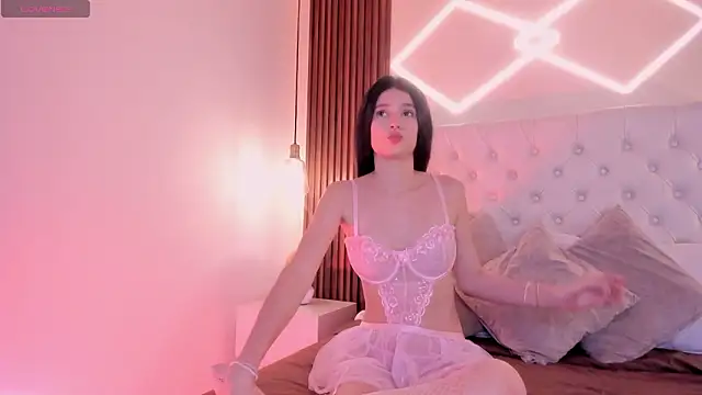 Snapshot of LilyHartt chatting on 3, 3, 2026 LilyHartt online show from 3, 3, 2026