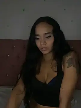 Maria x Alejandra online show from 3, 5, 2026