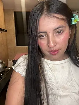 Snapshot of blush_bloom chatting on 25, 2, 2026 blush bloom online show from 25, 2, 2026