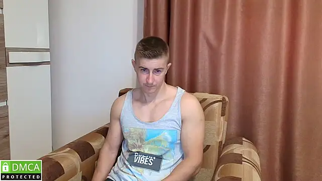 Snapshot of TodMusclePower9 chatting on 8, 7, 2026 TodMusclePower9 online show from 8, 7, 2026