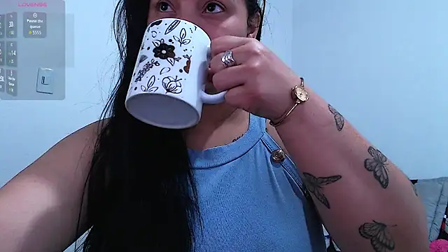 Snapshot of emily-rousee- chatting on 20, 2, 2026 emily-rousee- online show from 20, 2, 2026