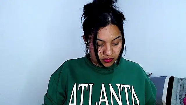 Snapshot of emily-rousee- chatting on 27, 2, 2026 emily-rousee- online show from 27, 2, 2026