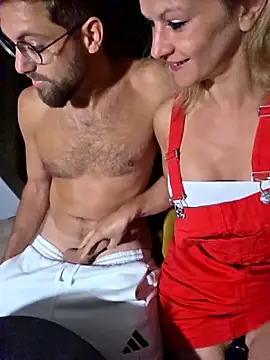 Couple-Kiwii-Orchidee-Boy online show from 30, 4, 2026