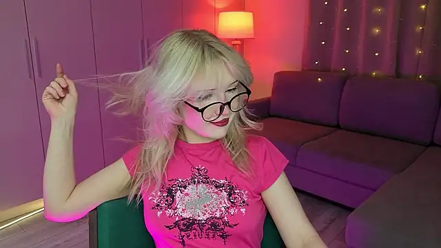 Snapshot of Mary_Piersen chatting on 9, 2, 2026 Mary Piersen online show from 9, 2, 2026