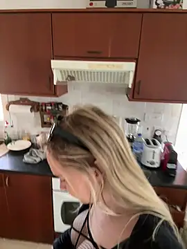 Ellie-rosee online show from 27, 2, 2026