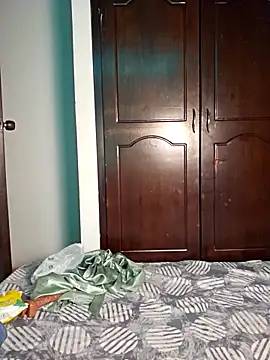  ChloeRed online show from 15, 4, 2026