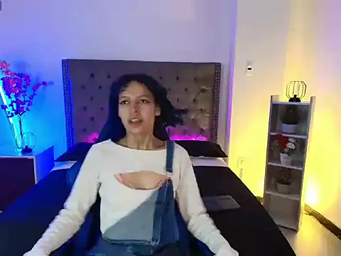 HannahBlue  online show from 23, 2, 2026