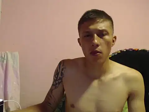 Cronos Hot 8 online show from 28, 2, 2026