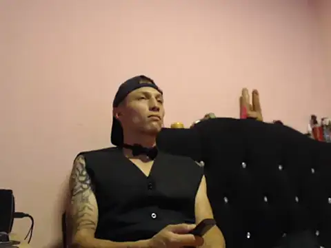 Cronos Hot 8 online show from 7, 2, 2026