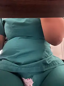 Noa Harper- online show from 13, 4, 2026