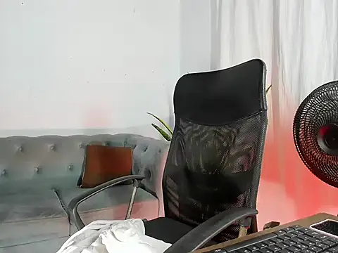 camila wood online show from 15, 5, 2026